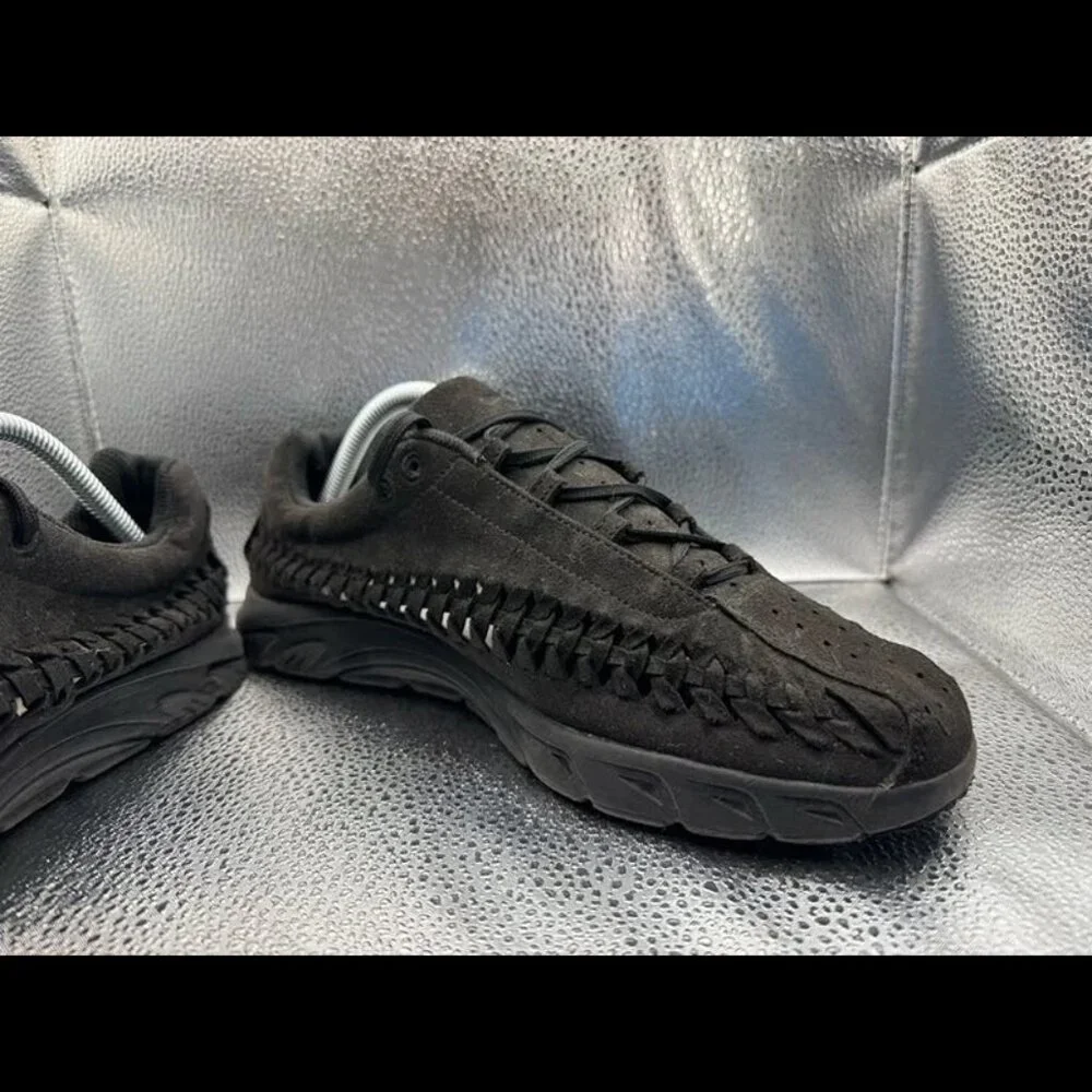 Size 9.5 - Nike Mayfly Woven Triple Black Mens Low Top Sneaker Shoes 833132-003‎